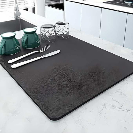 🍽️ DryEase™ – Quick-Drying Kitchen Mat 💧